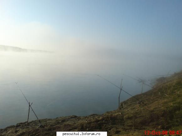 peisaje intalnite pescari non pescuit ceata ridica