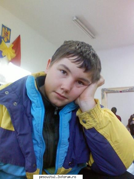 :hi:  :hi: salut sunt din lugoj si m-ar interesa informatii despre stilul de pesc