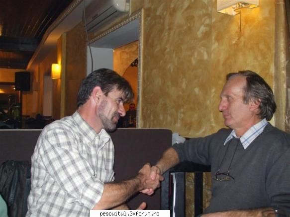 Actiuni si pescuieli - 2011 - Aseara am fost la Cafeneaua amicilor de la APC 21 - CALATORII SI INTALNIRI