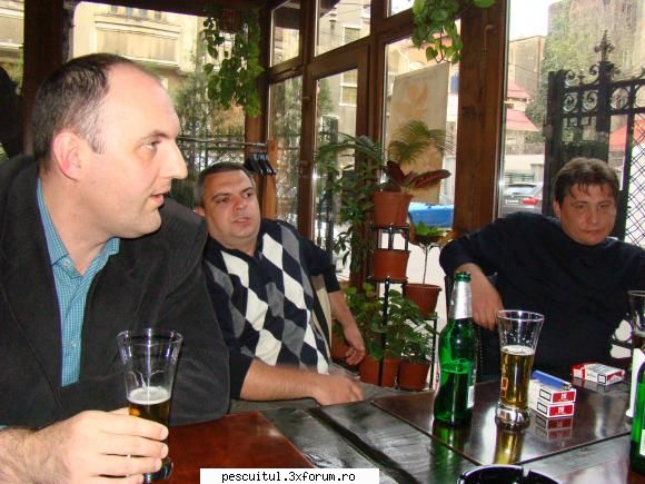 Amicala'ntre forumisti ~spinning~ - Azazel si Rebelu.... la fel .... mari domni - CALATORII SI INTALNIRI