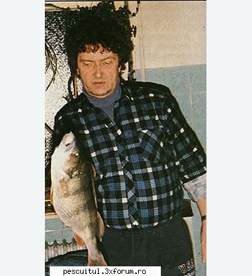Bibanul - Totul depre pescuitul bibanului - Recordul mondial category: rod & reel weight - SPECII DE PESTI