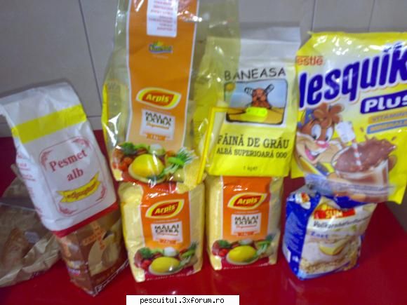 Boilesuri cu Ovi .... idei trasnite - am pus si vreo 5 grame de nesquik pt - MOMELI SI NADE PENTRU CRAP