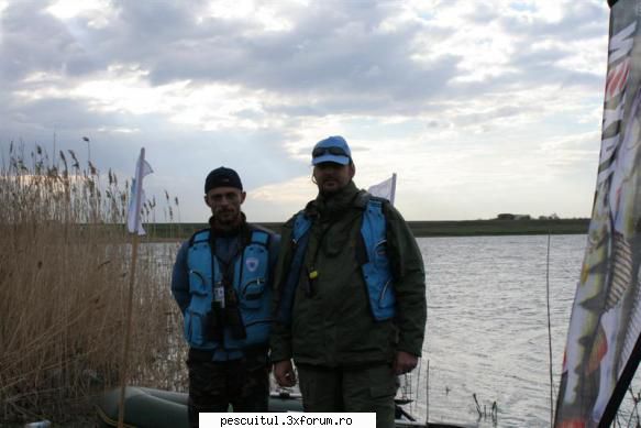 CUPA JAXON GOSTILELE 2011 - Doi dintre arbitrii , membrii ai - CONCURSURI SI COMPETITII PENTRU PESCARI