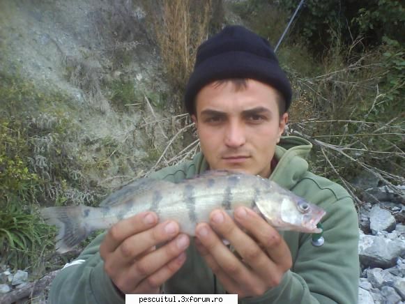 Capturi la spinning - Salai pe dunare prinsi la shad..Ce fata aveam:)) - PESCUIT - SPINING