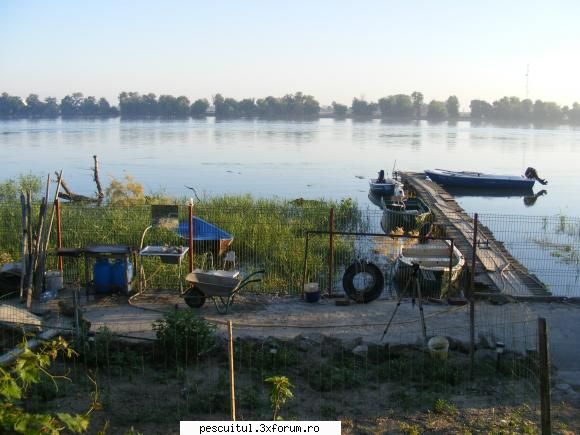 Chilia 2010 - In spate-i inchisoarea....chiar daca mai evada - PESCUIT LA DUNARE SI IN DELTA DUNARII