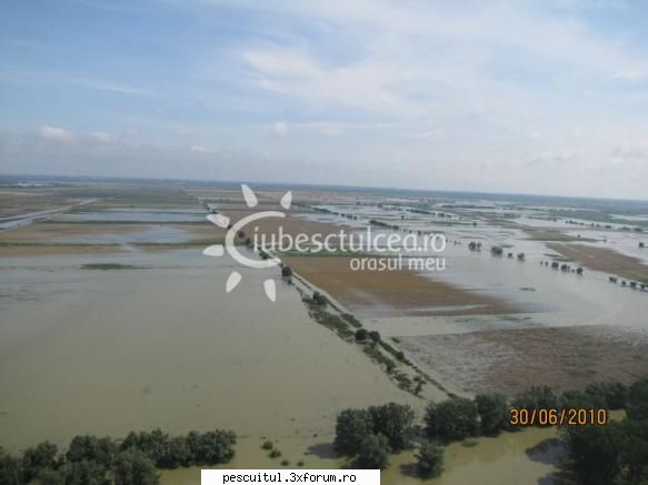 Delta Dunarii inundata-fotografii aeriene - dan t - PESCUIT LA DUNARE SI IN DELTA DUNARII