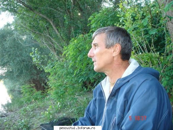 Dunarea . Calarasi, km fv 370 - Giurgiu, km fv 510 - Aici vorbeste des - PESCUIT LA DUNARE SI IN DELTA DUNARII
