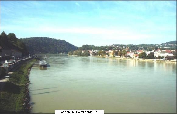 Dunarea de-a lungul Europei ! - in Austria, la Linz - PESCUIT LA DUNARE SI IN DELTA DUNARII