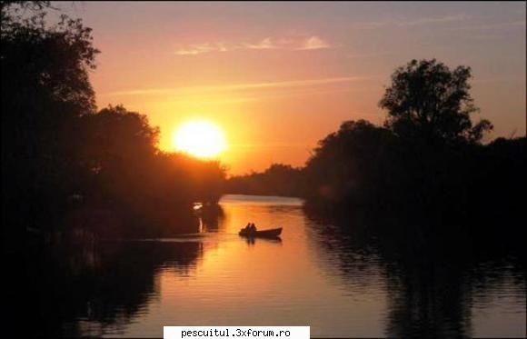Dunarea de-a lungul Europei ! - Modigliani - PESCUIT LA DUNARE SI IN DELTA DUNARII