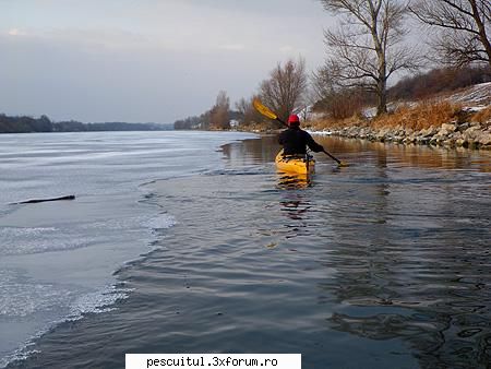 Dunarea iarna . Superba ca in tot anul ! - Modigliani - PESCUIT LA DUNARE SI IN DELTA DUNARII