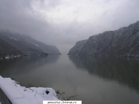 Dunarea la Cazane - Modigliani - PESCUIT LA DUNARE SI IN DELTA DUNARII