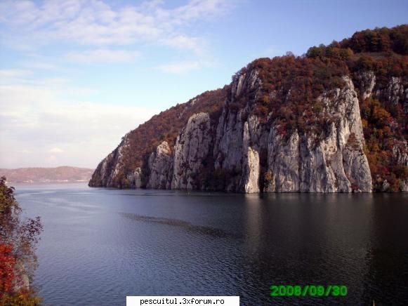 Dunarea la Cazane - Alte peisaje mirifice - PESCUIT LA DUNARE SI IN DELTA DUNARII