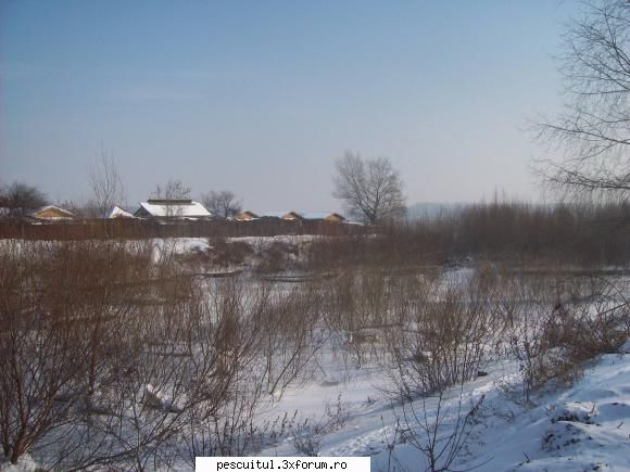Dunarea la Galati - Si aici in golfulet - PESCUIT LA DUNARE SI IN DELTA DUNARII