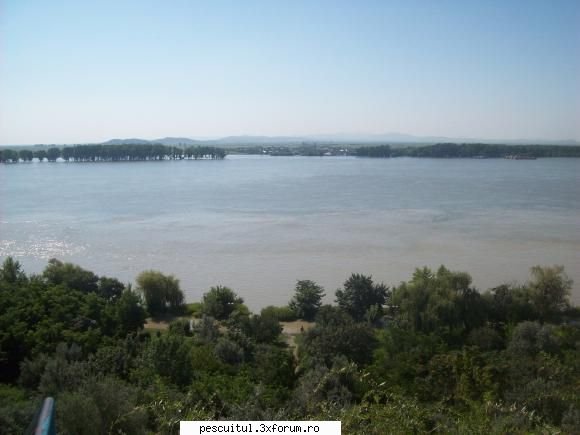 Dunarea la Galati - Pe malul Tulcei e prepad in localitatea I. C - PESCUIT LA DUNARE SI IN DELTA DUNARII