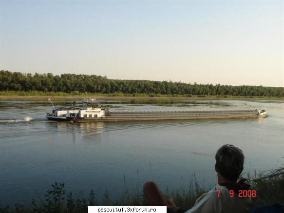 Dunarea pe teritoriu, de la Calarasi aval - Si inca : Terminati autost - PESCUIT LA DUNARE SI IN DELTA DUNARII