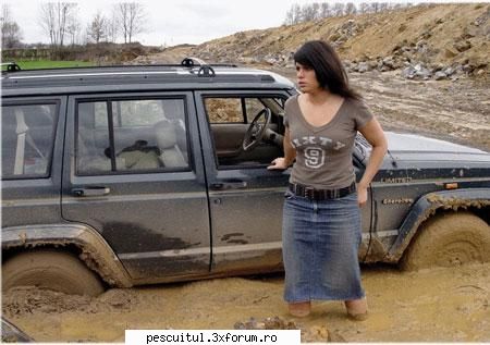 Imagini funny - a vrut sa ajunga la pescuit - NEURONU` ZAMBARET - BANCURI , HAIOASE , FUNNY