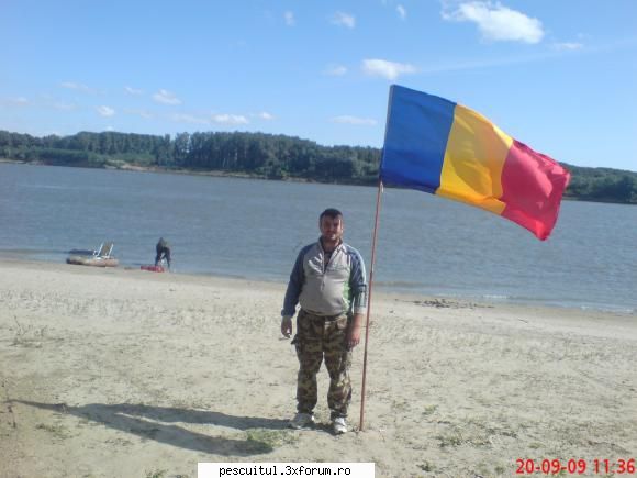 ,, La Dunare " . Pescuit , sau ... stare de spirit ? - unde vedeti ace - PESCUIT LA DUNARE SI IN DELTA DUNARII