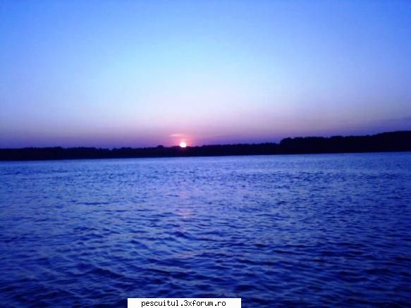 Lumina vine de la rasarit ! - Un loc superb pentru pescuit pe timp de noapte.Se - POZELE MELE - PESCUIT