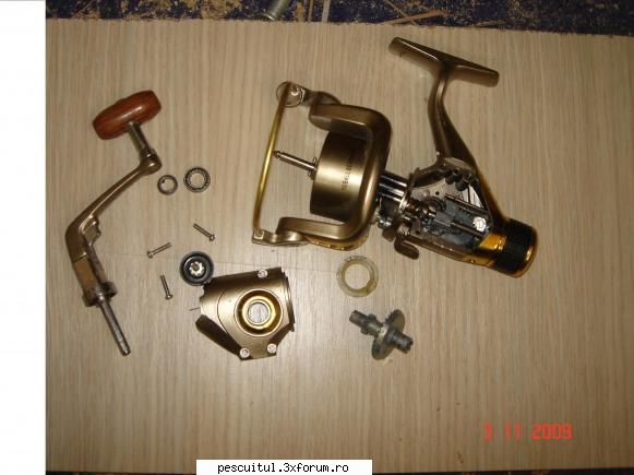 Ministrung pentru pescarii pasionati de brico - si o mulineta tot veche ( - ATELIER - HOME MADE , BRICO