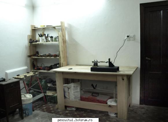 Ministrung pentru pescarii pasionati de brico - Am gasit pe un site strain un - ATELIER - HOME MADE , BRICO