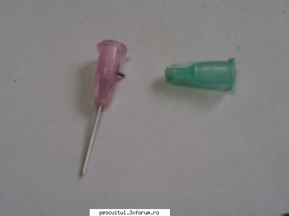 Naluci - Constructia unui vobler (cu poze) - scos acul prin gaura si lipit - ATELIER - HOME MADE , BRICO