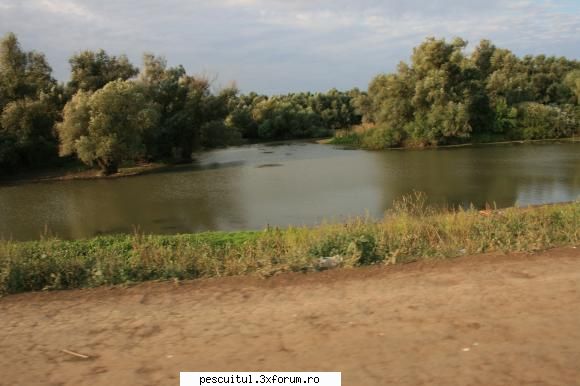 Peisaje intalnite de pescari . ( non pescuit ) - unde-i primavara - POZELE MELE - PESCUIT