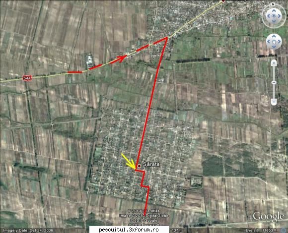 Pescar Hoinar - Dabuleni , August - In Sarata, unde e sageata galbena, soseaua face - CALATORII SI INTALNIRI