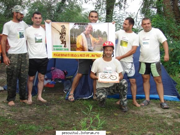 Pescar Hoinar - Dabuleni , August - Obligatoriu poza de ......grup !!!! ,,CA PESCARI - CALATORII SI INTALNIRI