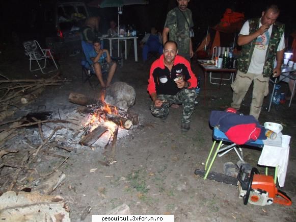 Pescar Hoinar - Dabuleni , August - Seara , rupti de oboseala - CALATORII SI INTALNIRI