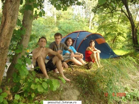 Pescuit cu surprize pe Arges ! - Restul grupului gusta din plin - PESCUITUL PE RAURI (altele decat Dunarea)