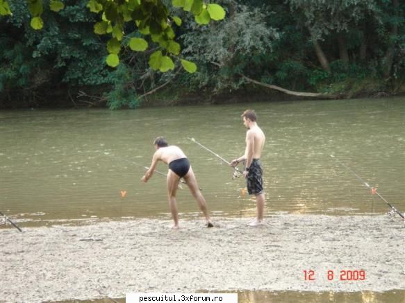 Pescuit cu surprize pe Arges ! - Si imediat dupa aruncare se pare - PESCUITUL PE RAURI (altele decat Dunarea)