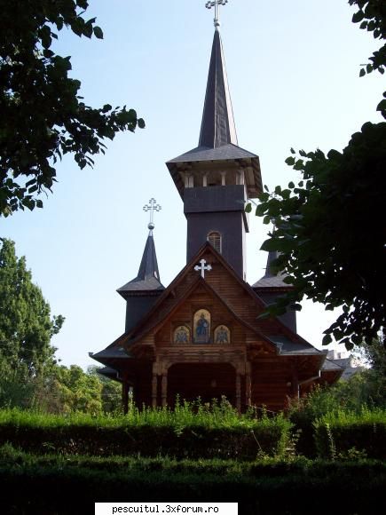 Romania-Oradea - Rockyonutz - CALATORII SI INTALNIRI