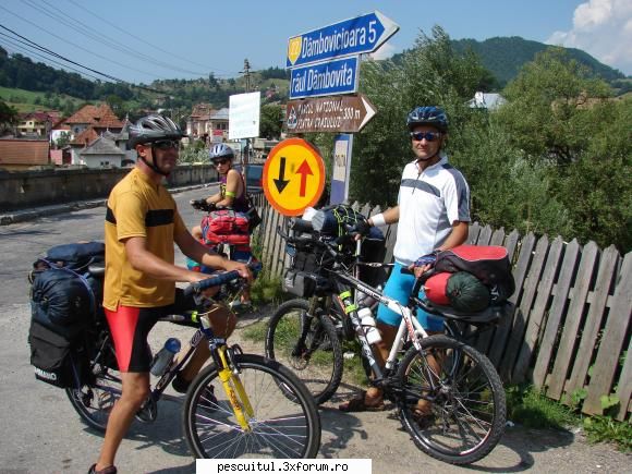 Rucar -Bran pe bicicleta - Apoi am plecat in cheile Dambovicioarei - CALATORII SI INTALNIRI