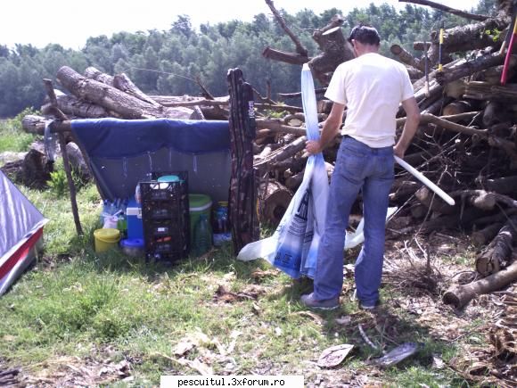 ,, Spectacolul " ECO ARA 2010 - In fotografii - "Perisabilele" si combustibilul" la - POZELE MELE - PESCUIT
