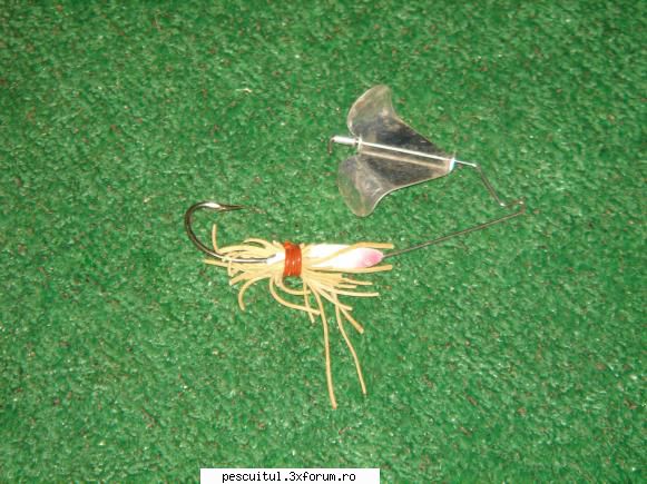 Stiuca la spinnerbait - ( una tavalita la greu in sezonul trecut ) - PESCUIT - SPINING