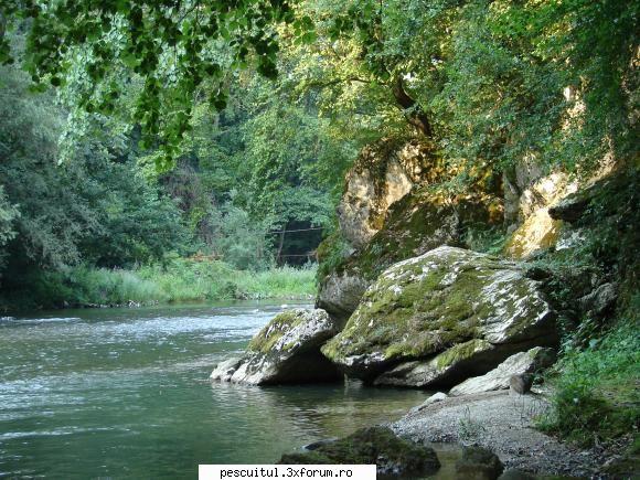 VALY , si nu numai , in PEISAJE - cataimob - POZELE MELE - PESCUIT