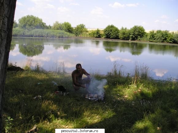 VALY , si nu numai , in PEISAJE - tre sa mannce si gura lui - POZELE MELE - PESCUIT