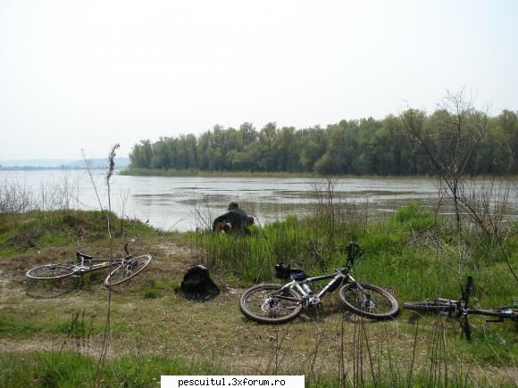 VALY , si nu numai , in PEISAJE - Cateva poze facute in traseele mele cu bicicleta - POZELE MELE - PESCUIT
