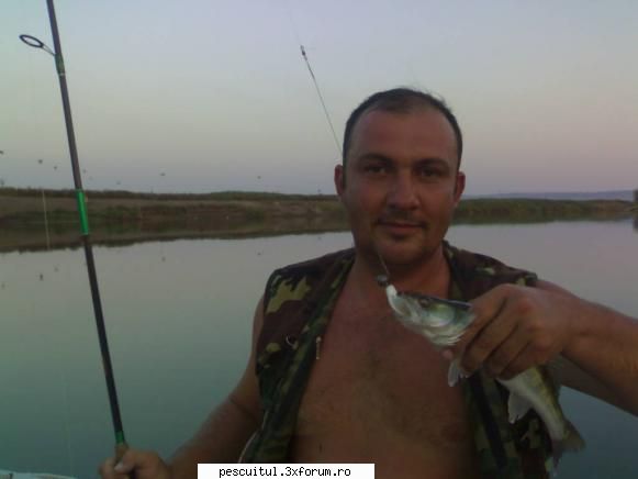 capturile mele la DABULENI - la salau, pe canalul c0 , cu mentiunea ca mananca - POZELE MELE - PESCUIT