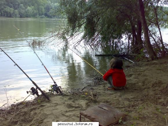 de pe la dunare - Catalina - o pescarita in devenire! - POZELE MELE - PESCUIT