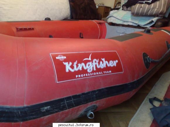 o noua achizitie..... - este un kingfisher de 3.30,cu chila - SCULELE SI ECHIPAMENTELE NOASTRE DE PESCUIT