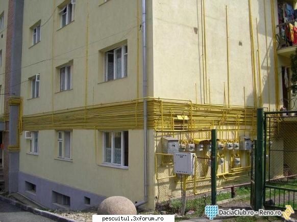 peisaj urban - parca ar fi la rafinarie - NEURONU` ZAMBARET - BANCURI , HAIOASE , FUNNY