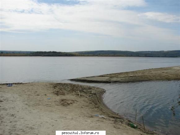 pescuit pe Dunare in zona TELEORMAN - Si ,,Canalul " cu pricina - PESCUIT LA DUNARE SI IN DELTA DUNARII