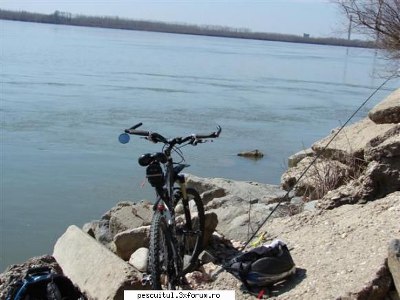 pescuit pe Dunare in zona TELEORMAN - valy - PESCUIT LA DUNARE SI IN DELTA DUNARII