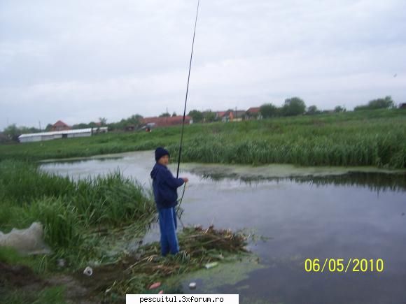 pescuitul pe canale - barateaz jud timis - copilul meu un pescar anrait - LOCURI DE PESCUIT - BALTI