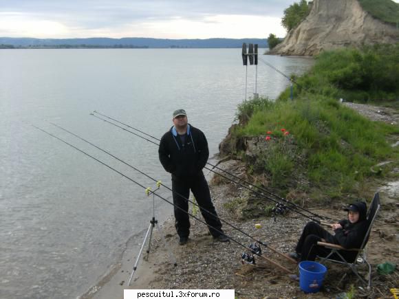salut si bine v-am gasit - asteptand crapul cel mare - PAGINI PERSONALE ! CINE SUNT EU ?