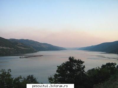 treaba sta cam asa:.... - Rockyonutz - PAGINI PERSONALE ! CINE SUNT EU ?
